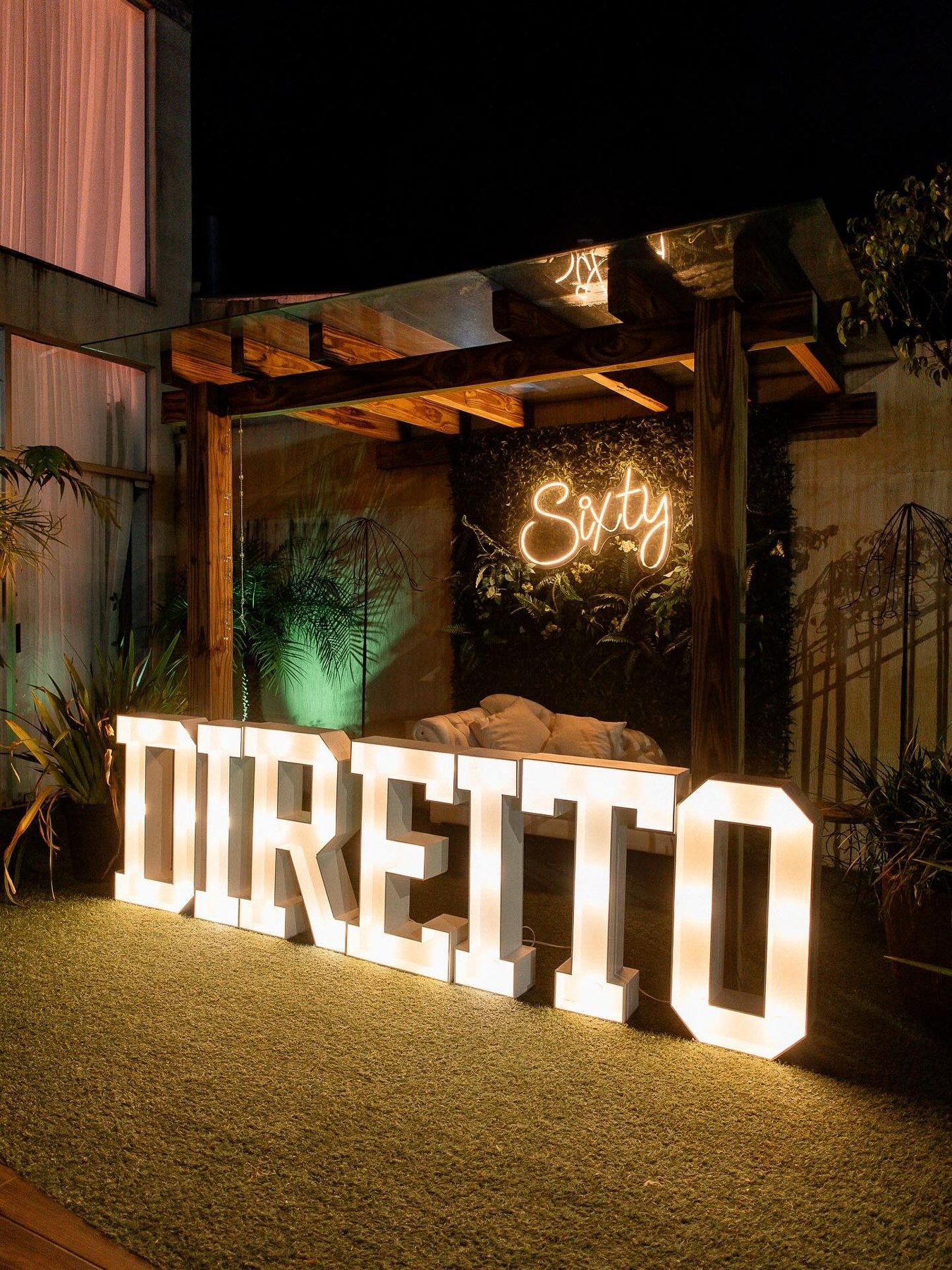 Direito na Sixty Festas e Eventos